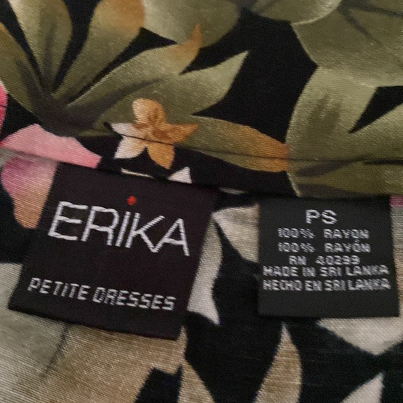 SLEEVELESS DRESS BUTTON DOWN FLORAL PRINT DRESS BY ERIKA PS - Picture 8 of 9